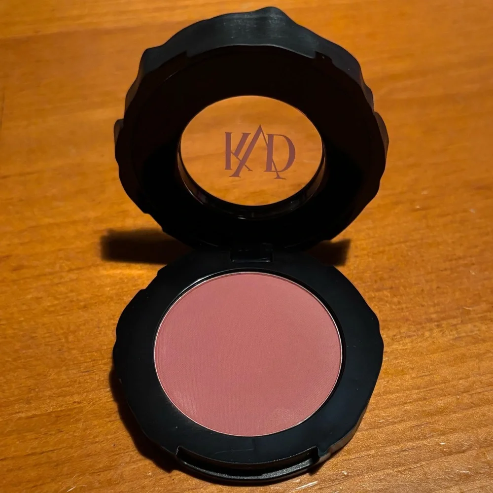 Kat Von D Everlasting Blush